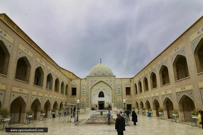 آرامگاه پیر پالاندوز مشهد